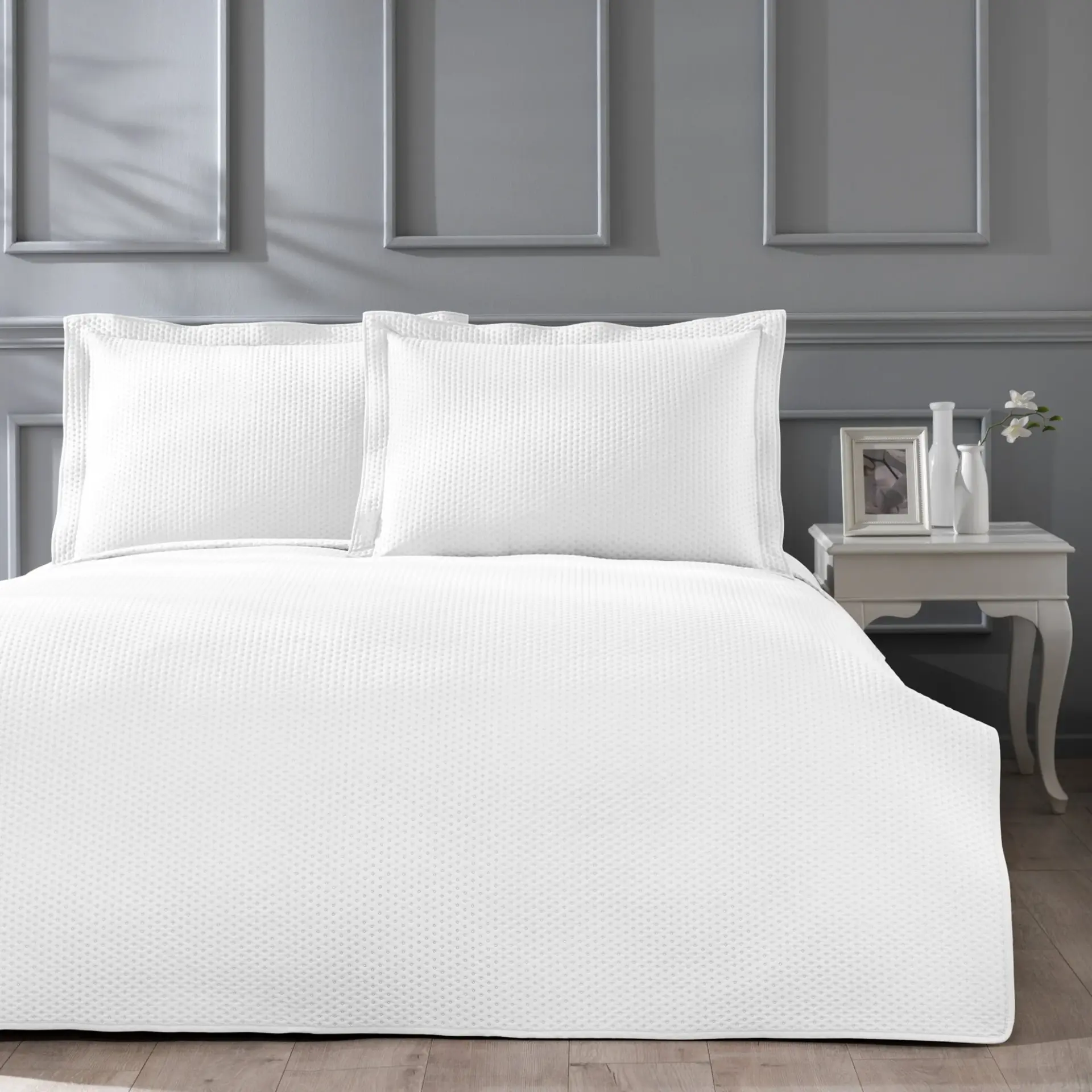 Linens Mist Tek Kişilik Yatak Örtüsü Seti Beyaz
