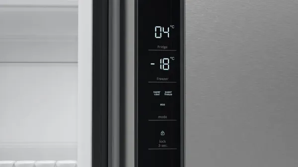 Serie 4 Gardırop Tipi Buzdolabı 183 x 90.5 cm Kolay temizlenebilir Inox, Total No Frost