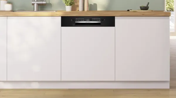 Serie 4 Yarı Ankastre Bulaşık Makinesi 60 cm Siyah